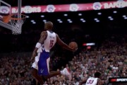 《NBA2K11》游戏键盘操作360度扣篮大全（掌握技巧）