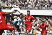 《FIFA12》游戏中的任意球破门攻略（如何利用精准的任意球技巧在《FIFA12》中轻松破门）